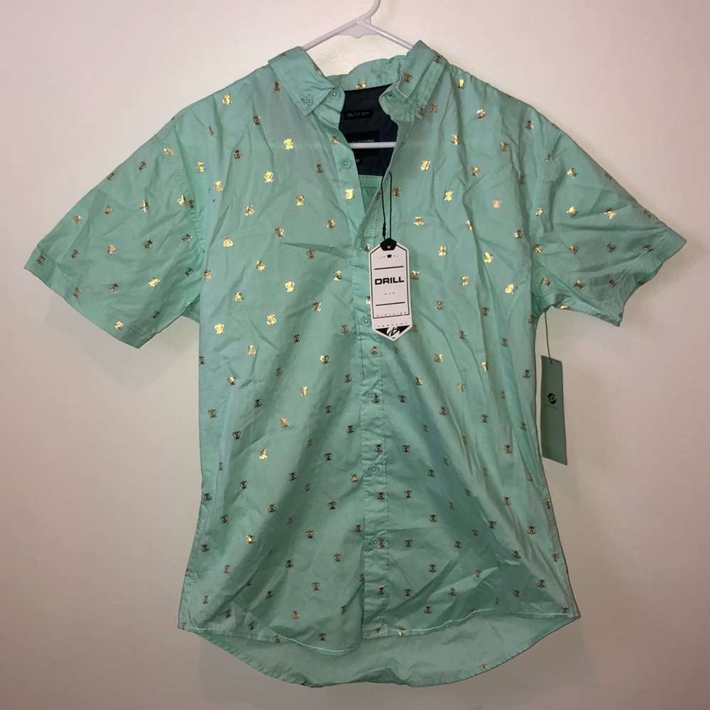 Drill Clothing Company 🐝 Button Up TShirt